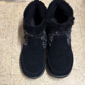 Skechers Women's Black and Gray boots